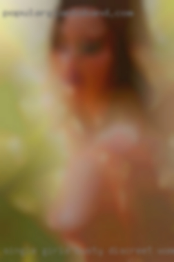 Single girls busty discreet women.